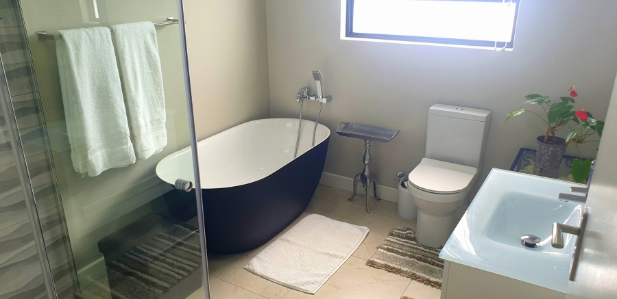 4 Bedroom Property for Sale in Dana Bay Western Cape